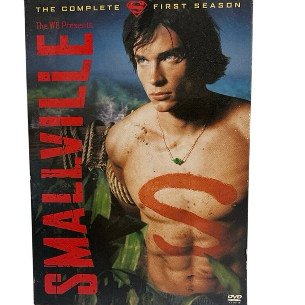 Smallville: The Complete First Season DVD 6 Disc Set W/ Case